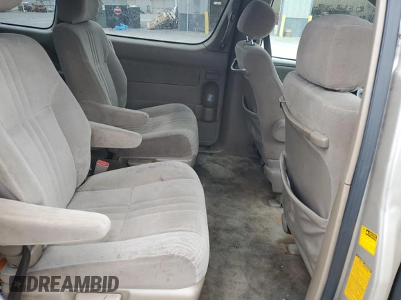 2003 Toyota Sienna LE with VIN 4T3ZF13C73U552421, listed as a Copart auction lot 83855134 with 224,821 mi miles and Clean Title. Bid and sale history available at carsss.com. Image 11.