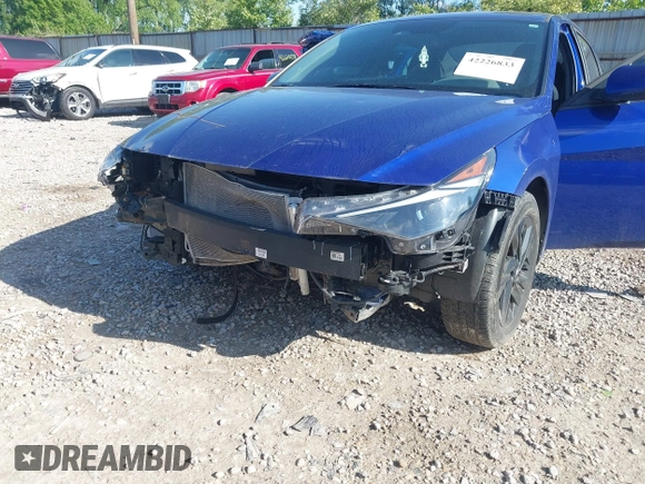 2023 Hyundai Elantra SEL with VIN KMHLM4AG3PU404106, listed as a IAAI auction lot 42226833 with 32,756 mi miles and . Bid and sale history available at DreamBid. Image 6.