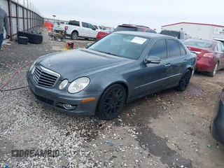 2008 Mercedes-Benz E-Class Luxury 3.5L with VIN WDBUF56X68B306541, listed as a IAAI auction lot 41737732 with 107,340 mi miles. Bid and sale history available at carsss.com. Image 17.