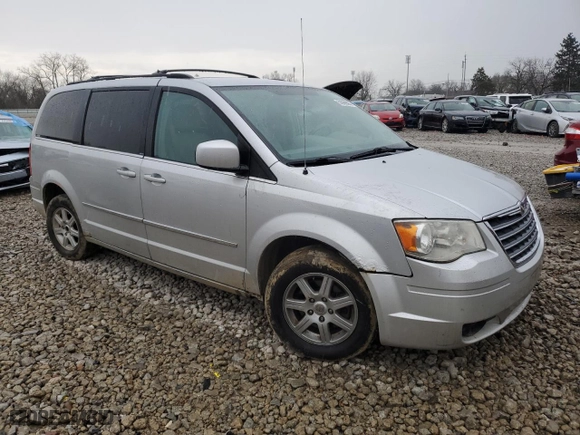 2010 Chrysler Town & Country Touring with VIN 2A4RR5D13AR458243, listed as a Copart auction lot 50969595 with 227,223 mi miles and Salvage Title. Bid and sale history available at carsss.com. Image 4.