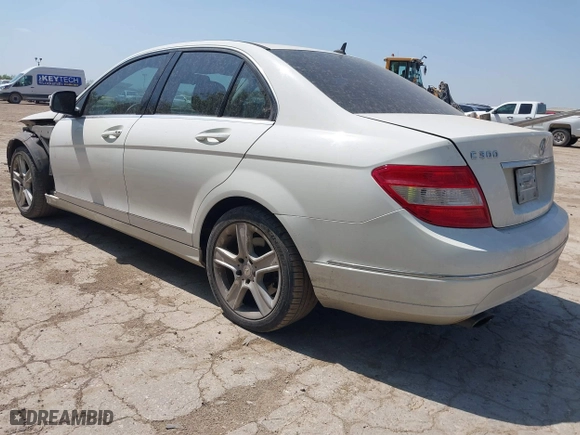 2009 Mercedes-Benz C-Class 3.0L Sport with VIN WDDGF54X09R046749, listed as a IAAI auction lot 41881194 with 253,785 mi miles. Bid and sale history available at carsss.com. Image 3.