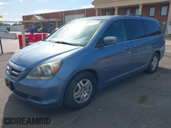 2007 Honda Odyssey EX-L z VIN 5FNRL38757B121989, wystawiony jako IAAI lot #42323131 z przebiegiem 174 906 mil mil oraz . Historia ofert i sprzedaży dostępna na DreamBid. Obrazek 2.