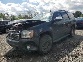 2007 Chevrolet Tahoe LTZ z VIN 1GNFK13097J326624, wystawiony jako Copart lot #54015495 z przebiegiem 207 639 mil mil oraz Szkoda całkowita • Salvage title. Historia ofert i sprzedaży dostępna na DreamBid. Obrazek 1.