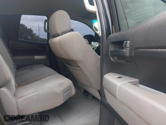 2008 Toyota Tundra z VIN 5TBBV54168S522904, wystawiony jako IAAI lot #42144836 z przebiegiem 190 610 mil mil oraz . Historia ofert i sprzedaży dostępna na DreamBid. Obrazek 8.