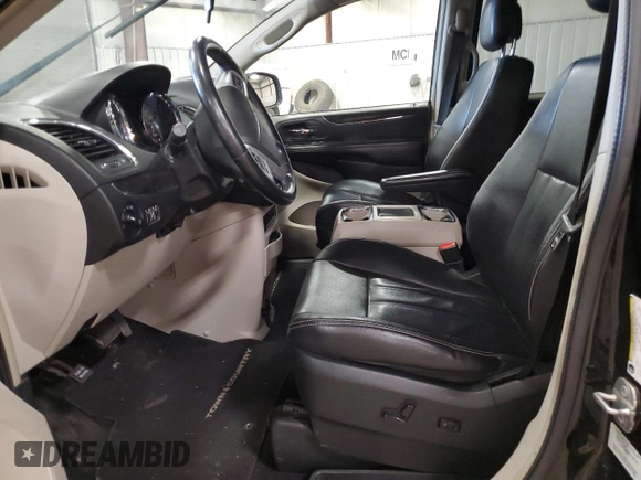 2014 Chrysler Town & Country Touring with VIN 2C4RC1BG2ER326183, listed as a Copart auction lot 53627525 with Not Provided miles and Clean Title. Bid and sale history available at DreamBid. Image 7.