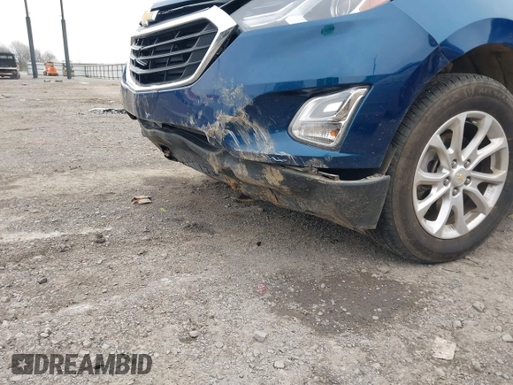 2020 Chevrolet Equinox LT with VIN 2GNAXKEV3L6172042, listed as a IAAI auction lot 41215954 with 142,919 mi miles and . Bid and sale history available at carsss.com. Image 6.