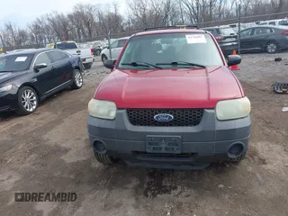 2007 Ford Escape XLS с VIN 1FMCU02Z27KA03537, выставлен на аукционе IAAI как лот 41762887 с пробегом 136 630 миль миль и . История ставок и продаж доступна на DreamBid. Изображение 13.