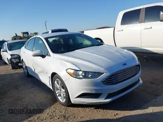 2018 Ford Fusion SE with VIN 3FA6P0H70JR250014, listed as a IAAI auction lot 41990580 with 121,628 mi miles. Bid and sale history available at carsss.com. Image 13.