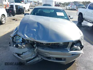 2008 Ford Mustang Deluxe with VIN 1ZVHT80N085170844, listed as a IAAI auction lot 41673185 with 274,392 mi miles. Bid and sale history available at carsss.com. Image 6.