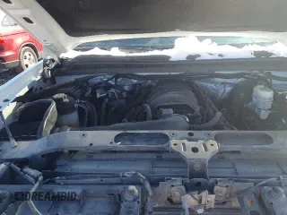 2018 Chevrolet Silverado 1500 LT z VIN 1GCUKRECXJF198247, wystawiony jako Copart lot #49496595 z przebiegiem 81 408 mil mil oraz Szkoda całkowita • Salvage title. Historia ofert i sprzedaży dostępna na DreamBid. Obrazek 14.