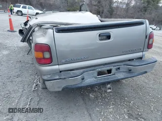 2002 Chevrolet Silverado 1500 LT with VIN 2GCEK19TX21246676, listed as a IAAI auction lot 38623300 with Not Provided miles and . Bid and sale history available at DreamBid. Image 15.