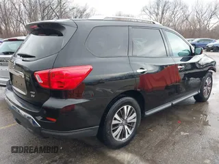 2017 Nissan Pathfinder SL with VIN 5N1DR2MM9HC664948, listed as a IAAI auction lot 41213747 with 93,521 mi miles. Bid and sale history available at carsss.com. Image 4.