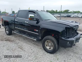 2019 Chevrolet Silverado 2500HD LTZ with VIN 1GC1KTEY5KF151527, listed as a IAAI auction lot 37045890 with 120,233 mi miles. Bid and sale history available at carsss.com. Image 1.