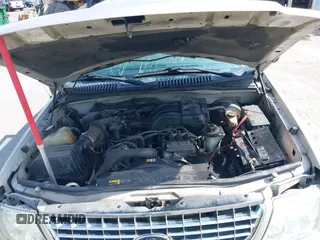 2004 Ford Explorer XLT z VIN 1FMZU73K74UB13312, wystawiony jako IAAI lot #42734477 z przebiegiem Nie podano mil oraz . Historia ofert i sprzedaży dostępna na DreamBid. Obrazek 10.