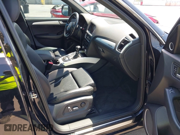 2017 Audi Q5 Premium Plus z VIN WA1M2AFP6HA061312, wystawiony jako IAAI lot #42180628 z przebiegiem 80 669 mil mil oraz . Historia ofert i sprzedaży dostępna na DreamBid. Obrazek 5.