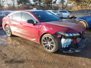 2019 Toyota Avalon XLE with VIN 4T1BZ1FB8KU023417, listed as a IAAI auction lot 41410801 with 43,089 mi miles. Bid and sale history available at carsss.com. Image 1.