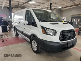 2017 Ford Transit z VIN 1FTYE1ZM1HKA12366, wystawiony jako IAAI lot #42501054 z przebiegiem 199 105 mil mil oraz . Historia ofert i sprzedaży dostępna na DreamBid. Obrazek 14.