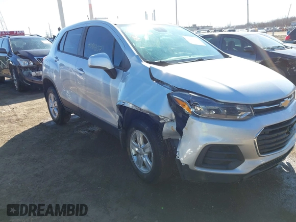 2019 Chevrolet Trax LS with VIN 3GNCJNSB5KL196519, listed as a IAAI auction lot 41686357 with 117,162 mi miles. Bid and sale history available at carsss.com. Image 6.