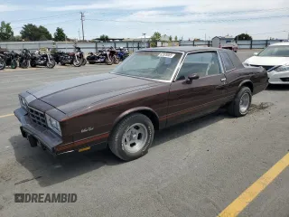 1981 Chevrolet Monte Carlo with VIN 1G1AZ37K5BK418041, listed as a Copart auction lot 62928005 with 985 mi miles and Salvage title. Bid and sale history available at DreamBid. Image 1.