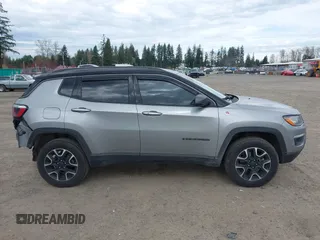 2020 Jeep Compass Trailhawk with VIN 3C4NJDDB1LT184538, listed as a IAAI auction lot 41884991 with 131,166 mi miles and . Bid and sale history available at carsss.com. Image 14.
