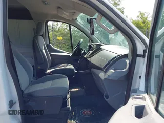 2015 Ford Transit Cargo z VIN 1FTNE1ZM4FKB15801, wystawiony jako IAAI lot #42674219 z przebiegiem 228 634 mil mil oraz . Historia ofert i sprzedaży dostępna na DreamBid. Obrazek 5.