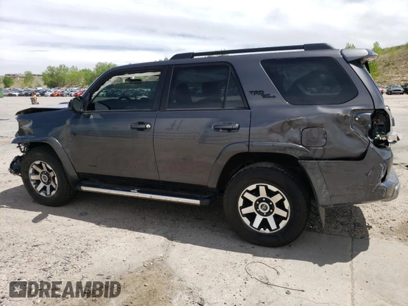 2019 Toyota 4Runner SR5 с VIN JTEBU5JRXK5618760, выставлен на аукционе Copart как лот 56077165 с пробегом 97 399 миль миль и Списание • Salvage title. История ставок и продаж доступна на DreamBid. Изображение 2.
