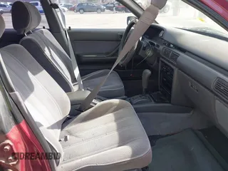 1991 Toyota Camry z VIN JT2SV21E0M3462782, wystawiony jako IAAI lot #41841451 z przebiegiem 214 611 mil mil oraz . Historia ofert i sprzedaży dostępna na DreamBid. Obrazek 5.
