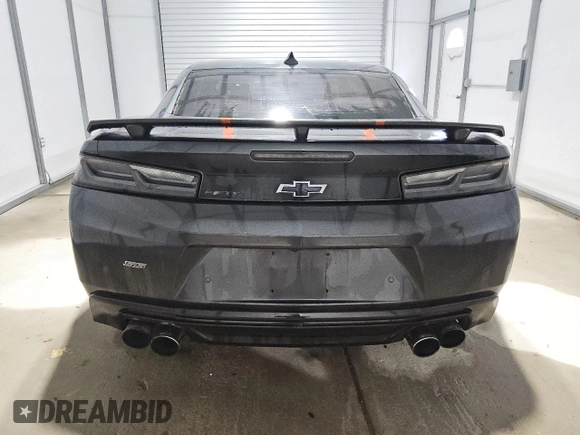2017 Chevrolet Camaro 2SS with VIN 1G1FG1R77H0147500, listed as a Copart auction lot 59810715 with 68,712 mi miles and Clean title. Bid and sale history available at DreamBid. Image 6.
