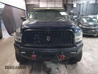 2013 Ram 2500 SLT z VIN 3C6TR5JT1DG566895, wystawiony jako IAAI lot #42096955 z przebiegiem 168 454 mil mil oraz . Historia ofert i sprzedaży dostępna na DreamBid. Obrazek 12.