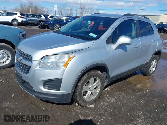 2015 Chevrolet Trax LT with VIN 3GNCJRSBXFL246036, listed as a IAAI auction lot 41742070 with 123,184 mi miles and . Bid and sale history available at carsss.com. Image 2.