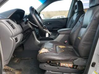 2003 Honda Pilot EX with VIN 2HKYF18653H522050, listed as a Copart auction lot 49246635 with 273,320 mi miles and Salvage Title. Bid and sale history available at carsss.com. Image 7.