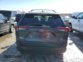 2021 Toyota RAV4 LE with VIN 2T3F1RFV3MW146912, listed as a Copart auction lot 45193955 with 40,035 mi miles and Salvage Title. Bid and sale history available at carsss.com. Image 6.