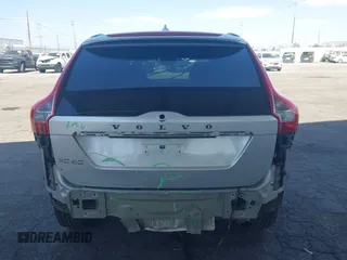 2016 Volvo XC60 T5 Drive-E Premier с VIN YV440MDK2G2836800, выставлен на аукционе IAAI как лот 42386640 с пробегом 101 809 миль миль и . История ставок и продаж доступна на DreamBid. Изображение 17.