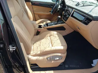 2023 Porsche Macan с VIN WP1AA2A56PLB03471, выставлен на аукционе IAAI как лот 42460188 с пробегом 11 826 миль миль и . История ставок и продаж доступна на DreamBid. Изображение 5.