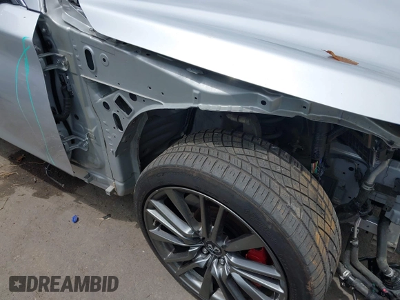 2018 Infiniti Q50 Red Sport 400 with VIN JN1FV7AR8JM481498, listed as a IAAI auction lot 42673176 with 100,332 mi miles and . Bid and sale history available at DreamBid. Image 19.