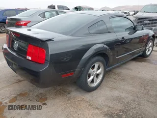 2009 Ford Mustang with VIN 1ZVHT80N295101977, listed as a IAAI auction lot 41566811 with 215,250 mi miles and . Bid and sale history available at carsss.com. Image 4.