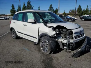2019 FIAT 500L Trekking with VIN ZFBNFADH6KZ042149, listed as a Copart auction lot 81961714 with 51,554 mi miles and Salvage Title. Bid and sale history available at carsss.com. Image 4.
