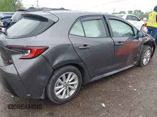 2023 Toyota Corolla Hatchback SE with VIN JTND4MBE2P3208889, listed as a IAAI auction lot 42128896 with 17,361 mi miles. Bid and sale history available at carsss.com. Image 4.