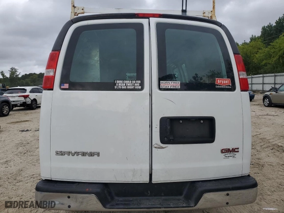 2019 GMC Savana Cargo Van with VIN 1GTW7AFG4K1372132, listed as a Copart auction lot 70141634 with 0 mi miles and Salvage Title. Bid and sale history available at carsss.com. Image 6.
