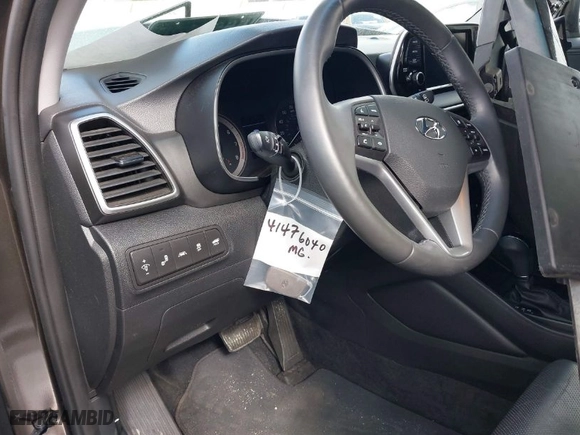 2020 Hyundai Tucson Sport with VIN KM8J33AL1LU128648, listed as a IAAI auction lot 41476040 with 66,526 mi miles. Bid and sale history available at carsss.com. Image 18.