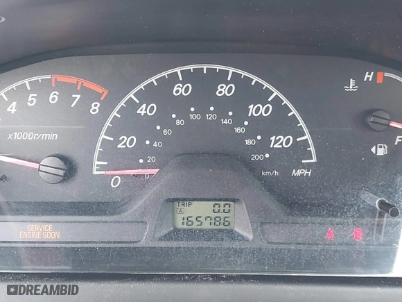2004 Mitsubishi Lancer ES with VIN JA3AJ26E54U052124, listed as a IAAI auction lot 41804473 with 165,786 mi miles. Bid and sale history available at carsss.com. Image 7.