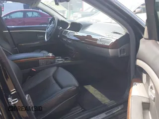 2008 BMW 7 Series 750i with VIN WBAHL83518DT11907, listed as a IAAI auction lot 42553319 with 185,925 mi miles and . Bid and sale history available at DreamBid. Image 5.