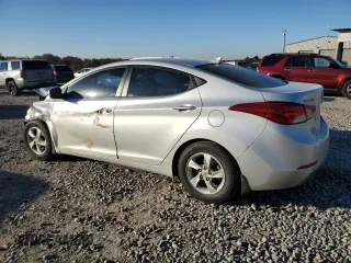 2015 Hyundai Elantra SE with VIN 5NPDH4AEXFH549096, listed as a Copart auction lot 83113014 with 163,449 mi miles and Salvage Title. Bid and sale history available at DreamBid. Image 2.