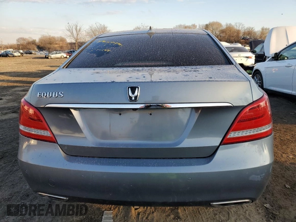 2015 Hyundai Equus Ultimate z VIN KMHGH4JH4FU093847, wystawiony jako Copart lot #83905174 z przebiegiem 57 499 mil mil oraz Szkoda całkowita • Salvage title. Historia ofert i sprzedaży dostępna na DreamBid. Obrazek 6.