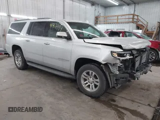 2018 Chevrolet Suburban LT with VIN 1GNSKHKC2JR201282, listed as a IAAI auction lot 41312994 with 99,783 mi miles. Bid and sale history available at carsss.com. Image 1.