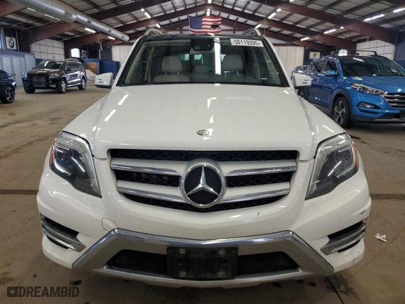 2015 Mercedes-Benz GLK-Class GLK 250 BlueTEC with VIN WDCGG0EB1FG371926, listed as a Copart auction lot 50119395 with 209,325 mi miles and Clean Title. Bid and sale history available at carsss.com. Image 5.