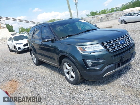 2016 Ford Explorer XLT with VIN 1FM5K8D84GGB08522, listed as a IAAI auction lot 42138258 with 103,005 mi miles and . Bid and sale history available at carsss.com. Image 1.