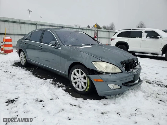 2008 Mercedes-Benz S-Class 5.5L V8 with VIN WDDNG86XX8A172665, listed as a Copart auction lot 44854215 with 184,229 mi miles and Salvage Title. Bid and sale history available at carsss.com. Image 11.