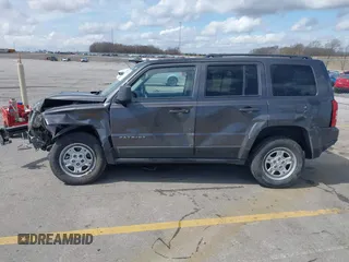 2016 Jeep Patriot Sport with VIN 1C4NJRBB0GD669121, listed as a IAAI auction lot 41947932 with 212,040 mi miles and . Bid and sale history available at carsss.com. Image 14.