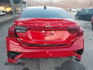 2021 Kia Forte LXS с VIN 3KPF24AD2ME387855, выставлен на аукционе IAAI как лот 41763614 с пробегом 46 144 миль миль и . История ставок и продаж доступна на DreamBid. Изображение 16.